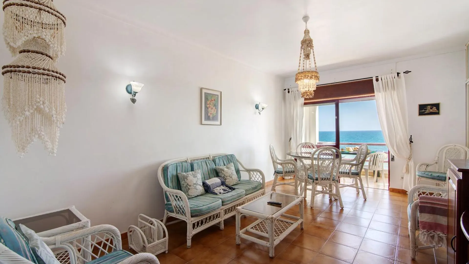 Beachfront Apartment T2 奎特里拉 葡萄牙