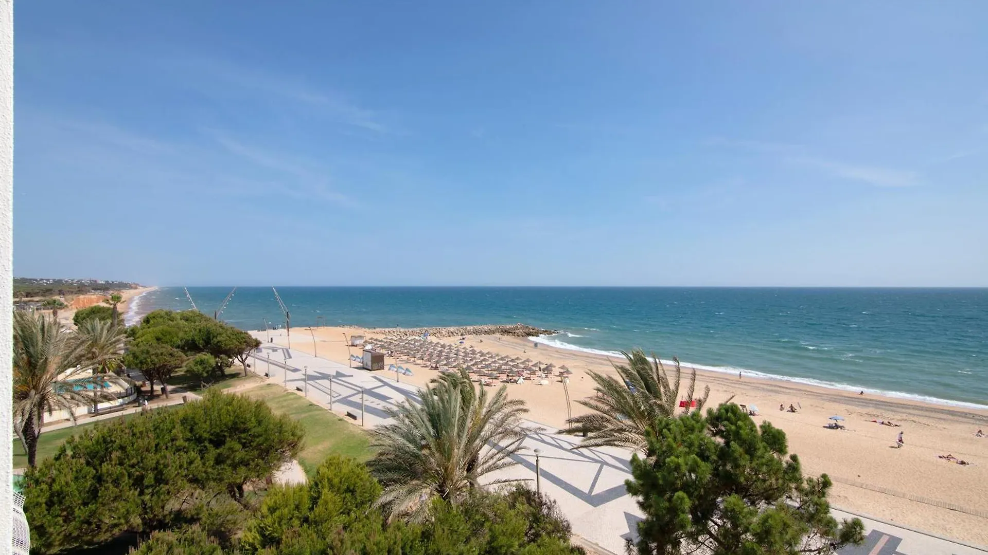 Beachfront Apartment T2 奎特里拉 葡萄牙